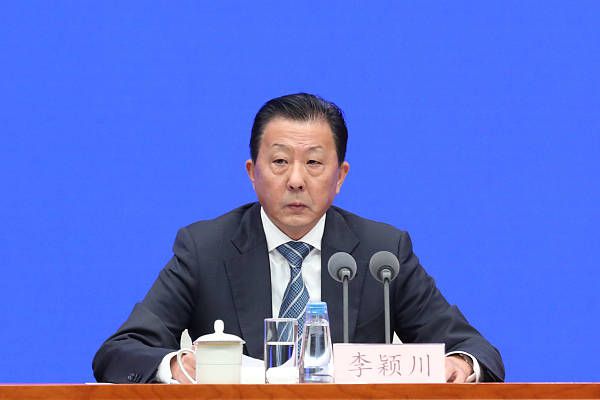 亚洲第一中文字幕