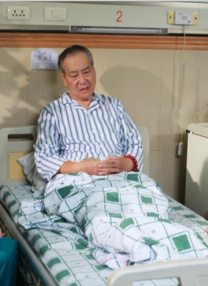 亚洲三级在线播放